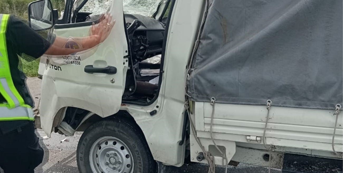 Trágico choque en el kilómetro 107 de la autopista Santa Fe - Rosario