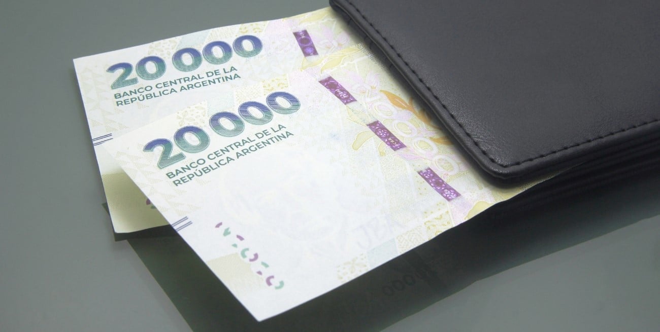 Quiénes cobran este martes 9 de diciembre y qué beneficios se incluyen