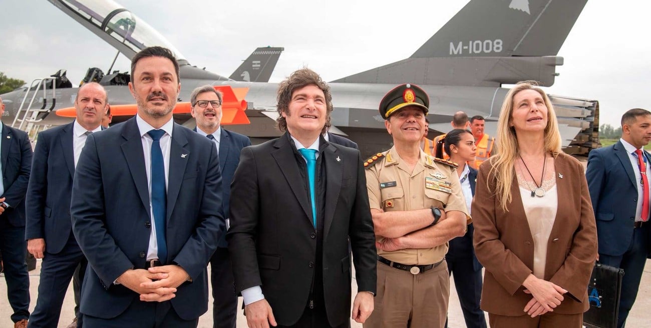 Tras la presentación de los F-16, Petri renunció y le deja su cargo a Presti