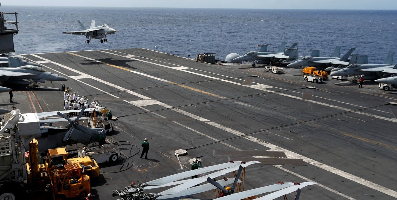 Dos F-18 de los Estados Unidos habrían ingresado al espacio aéreo de Venezuela