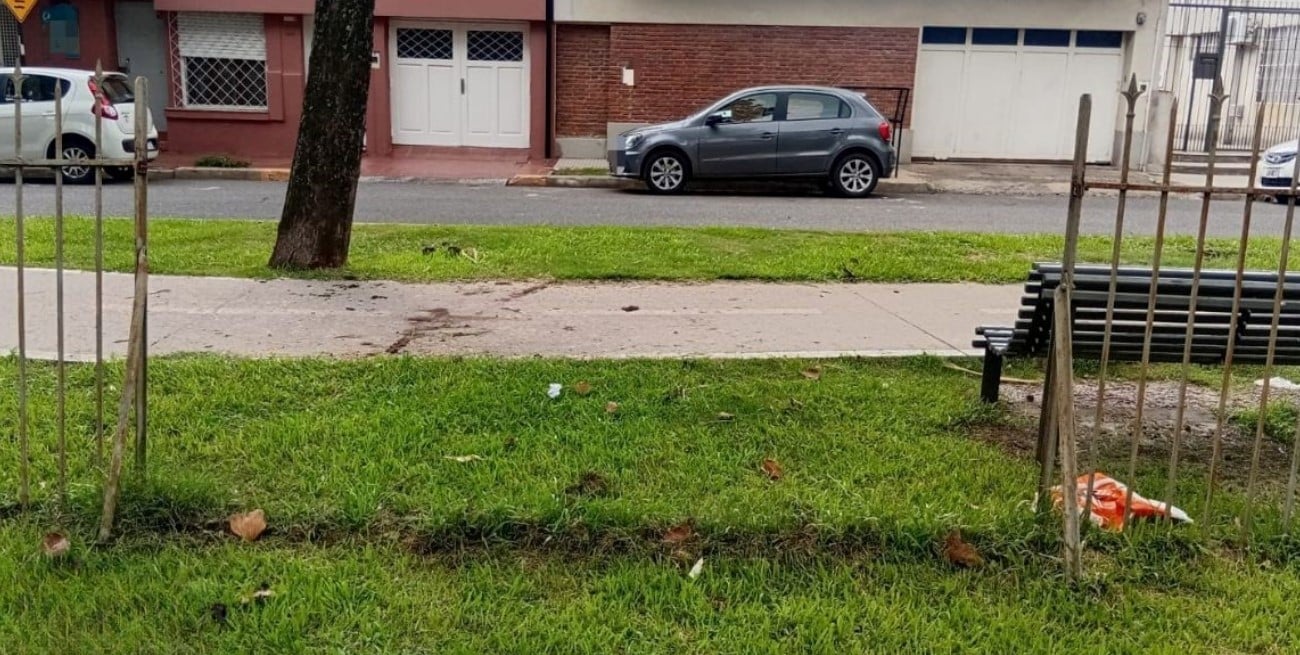 Se llevó una reja de la ciclovía de Vélez Sarsfield y fue detenido