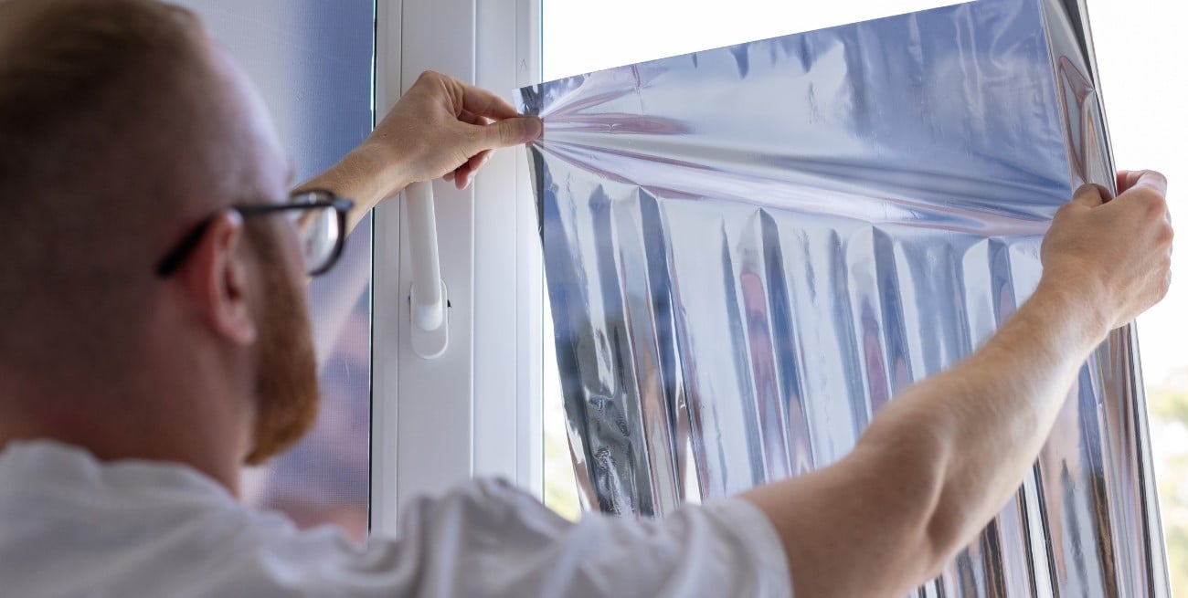 Así mejora el papel aluminio el confort del hogar durante los días de calor
