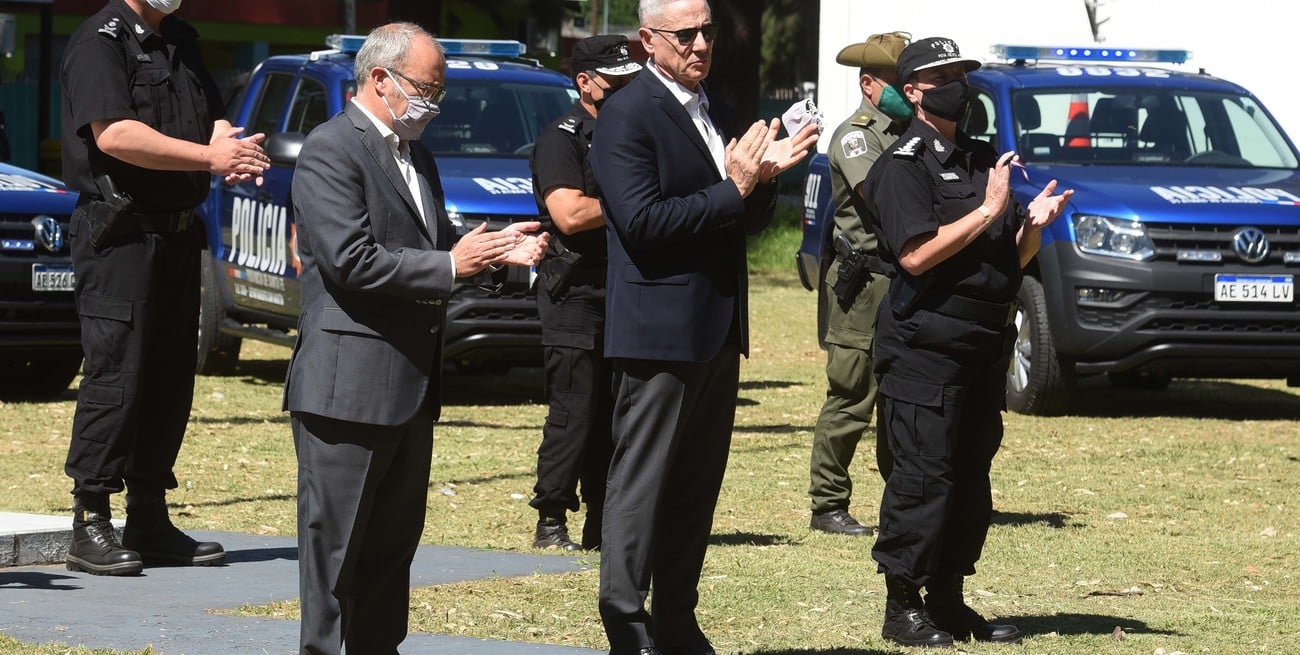 El ex ministro Sain quiso comprar armas para Santa Fe a "una empresa totalmente fantasma"