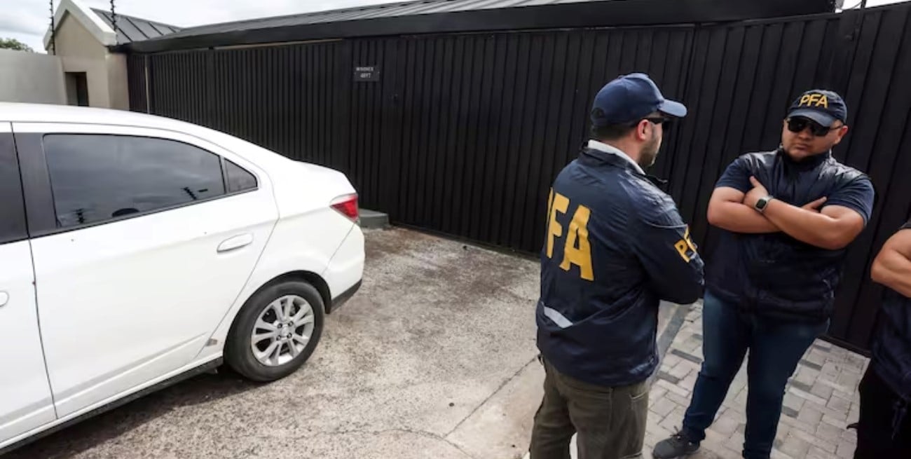 Allanaron una quinta ligada a dirigentes de la AFA: secuestraron 45 vehículos de alta gama