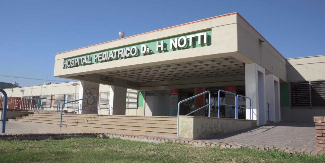 Mendoza: un niño de 2 años quedó en estado crítico tras ser atropellado por su padre