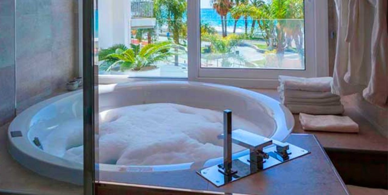 Relax que terminó en horror en España: fue al spa, encendió el jacuzzi y recibió una descarga eléctrica