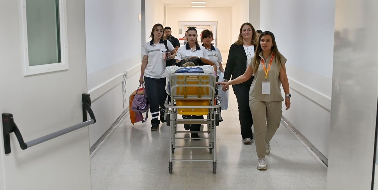 Operativo sanitario sin precedentes en Rafaela: el Hospital Jaime Ferré mudó sus servicios a la nueva sede