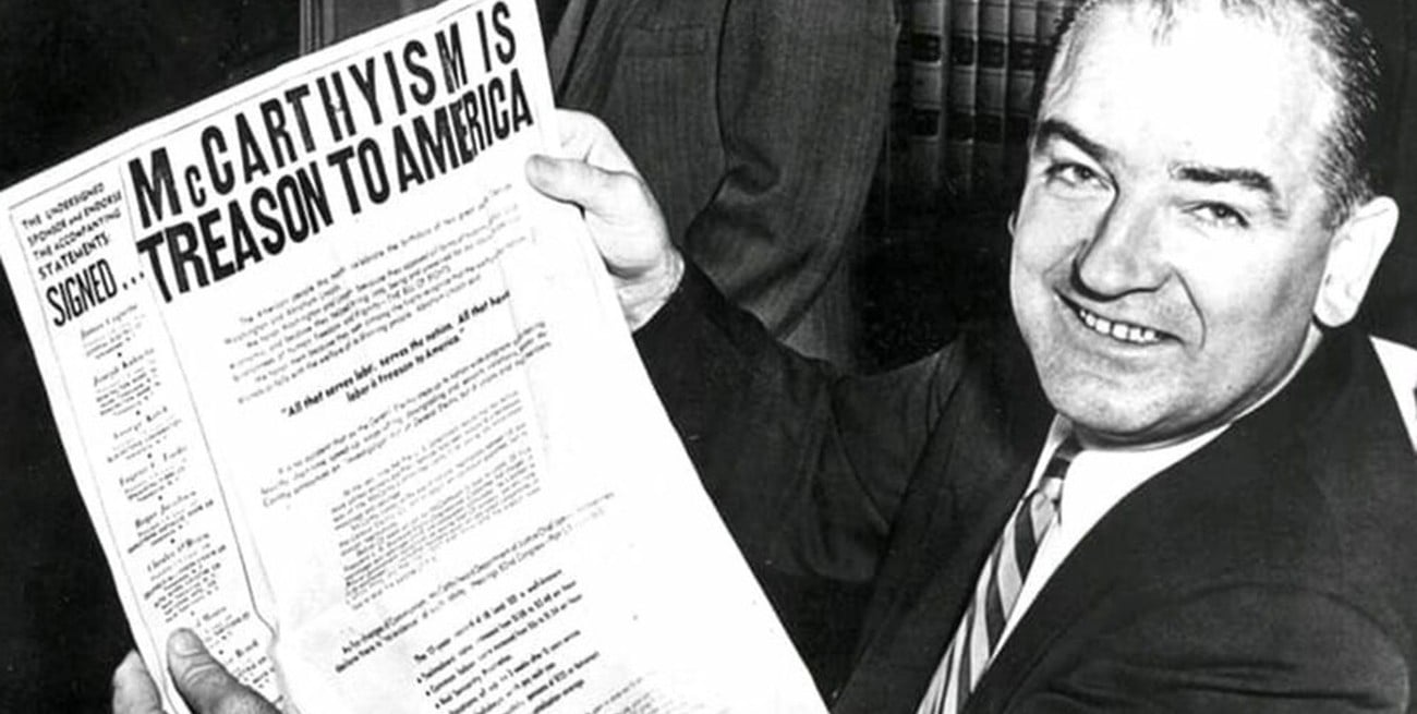 Del macartismo a la cultura apolítica posmoderna