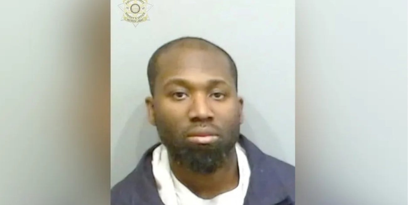 Detuvieron a un hombre en Atlanta por balear a dos adolescentes que intentaban robar un paquete