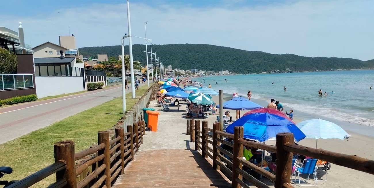 Turistas argentinos podrán pagar en Brasil y Uruguay con QR: los detalles