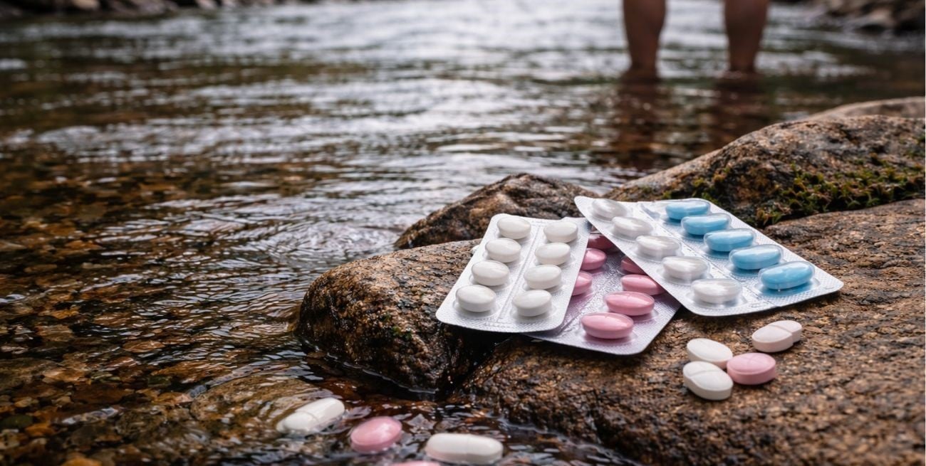 Por qué el ibuprofeno, paracetamol y sildenafil terminan contaminando cuencas y arroyos