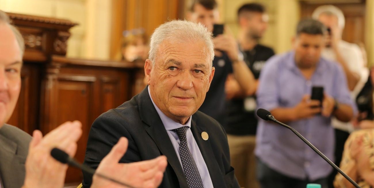 Nery Pumpido, homenaje al “campeón inconformista”
