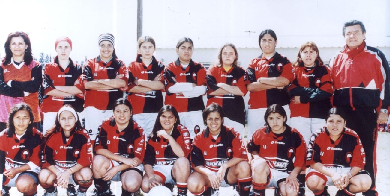 La Asociación Santafesina de Fútbol Femenino cumple 30 años de historia