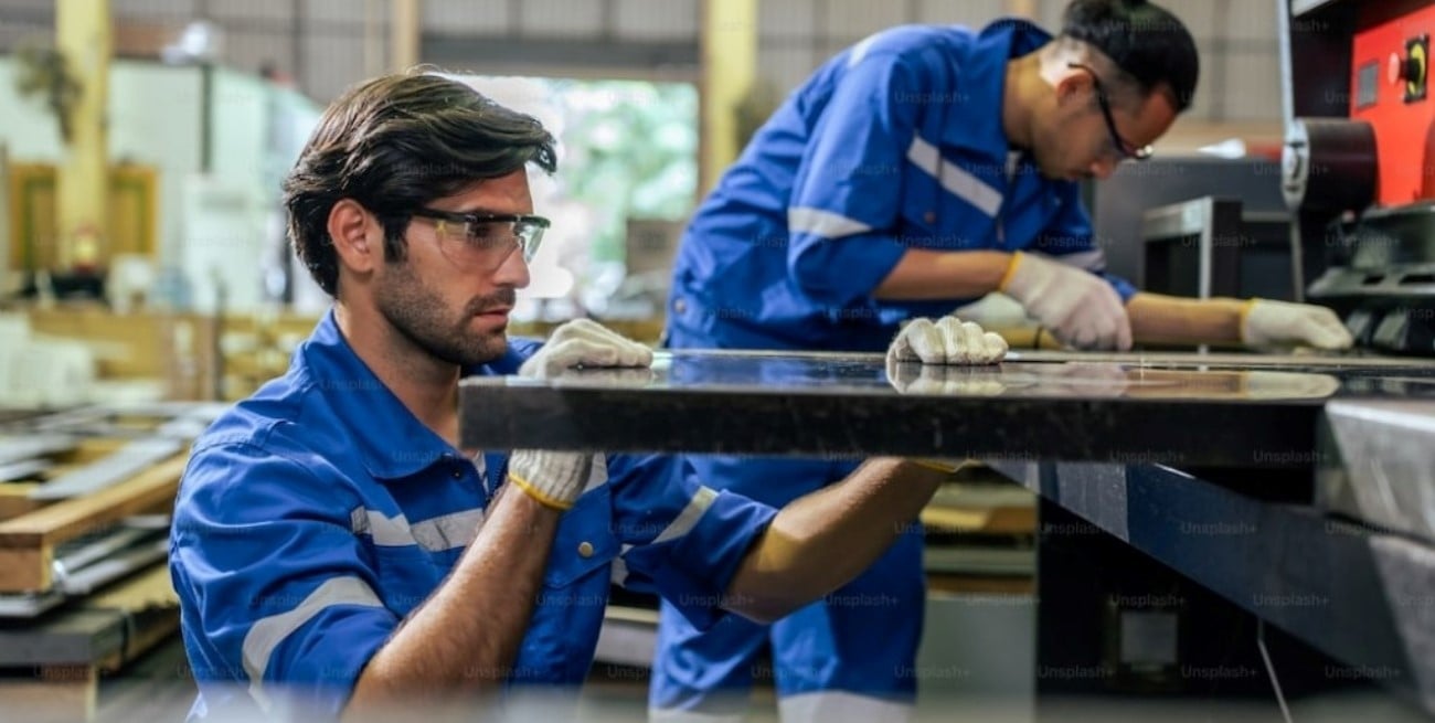 La industria santafesina disminuyó en octubre por cuarto mes consecutivo