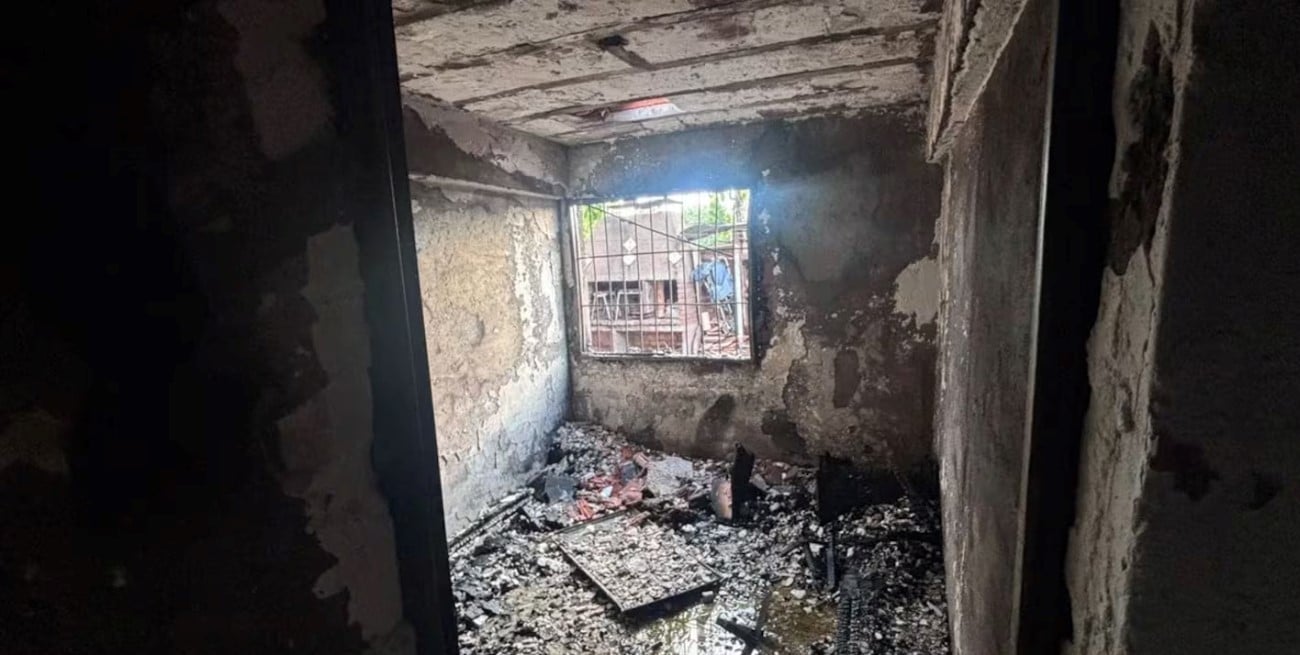 Mendoza: llegó borracho, prendió fuego la casa y dejó a su padre de 72 años adentro