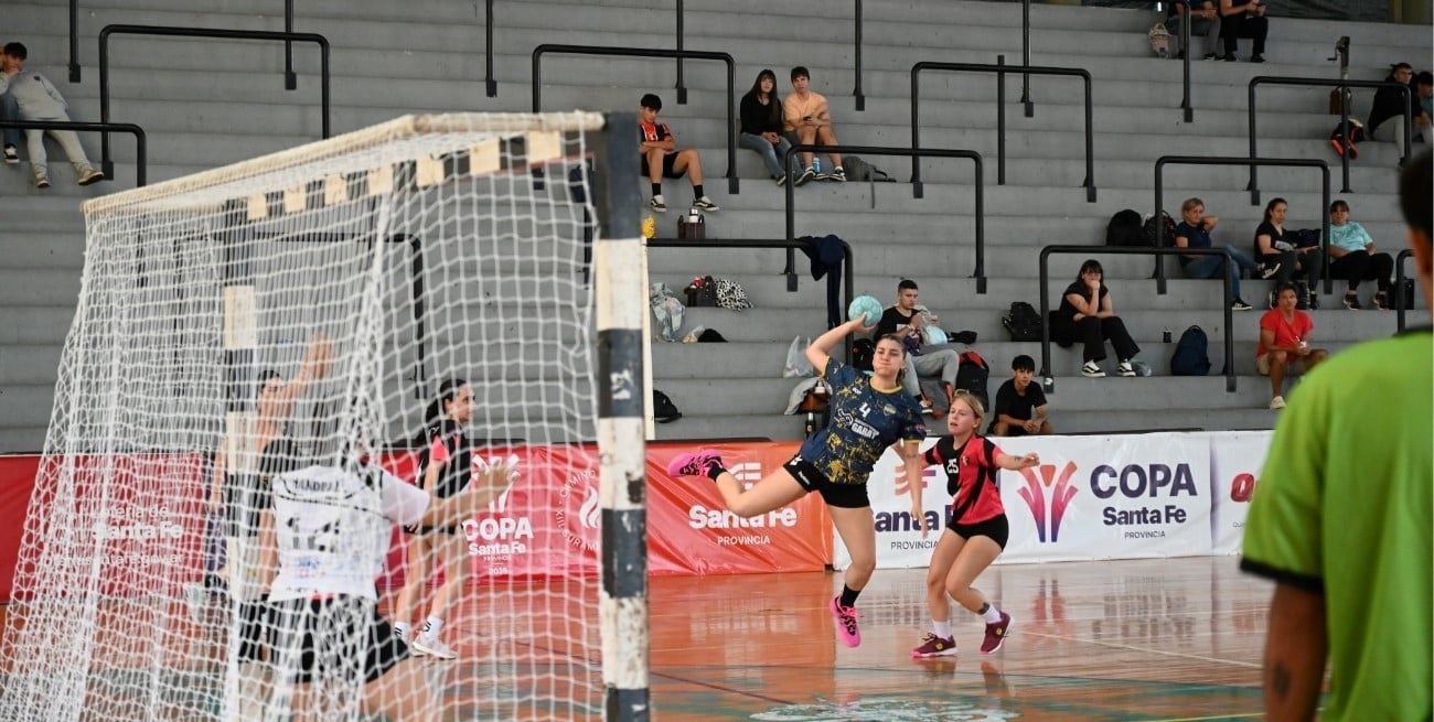 La definición del handball le pone el punto final a la Copa Santa Fe 2025
