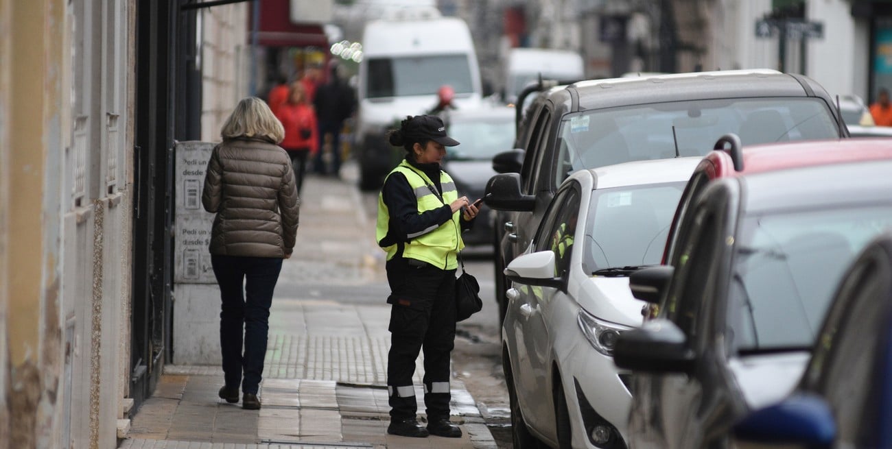 Las infracciones de tránsito, el gran "karma" de la ciudad de Santa Fe: cuáles son las más cometidas