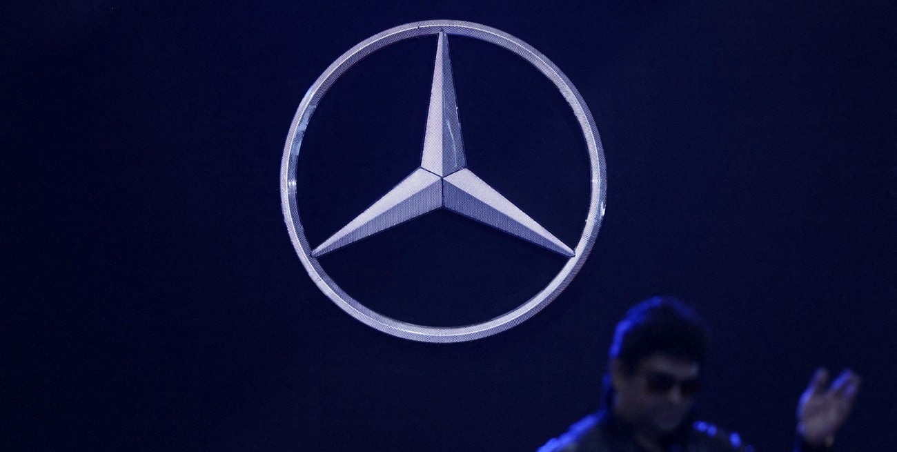 Mercedes y Red Bull en la mira por la relación de compresión de los motores