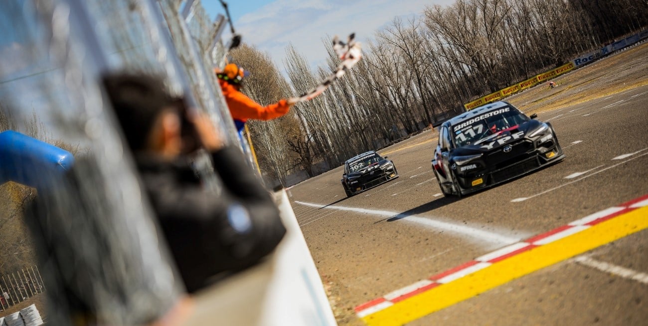 Matías Rossi se consagró campeón del TC2000