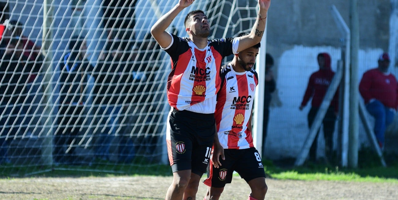 Claudio Albarracín, el gol como bandera en el Clausura