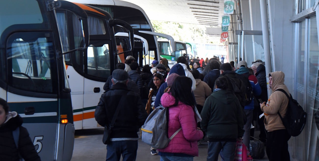 Santa Fe autorizó un aumento del 30,57% en el transporte interurbano