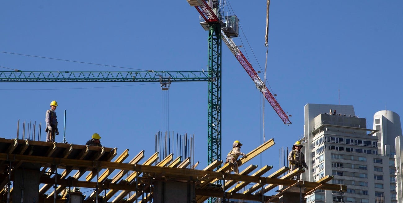 Los vaivenes del empleo formal e informal en el Gran Santa Fe: cuáles son lo números finos