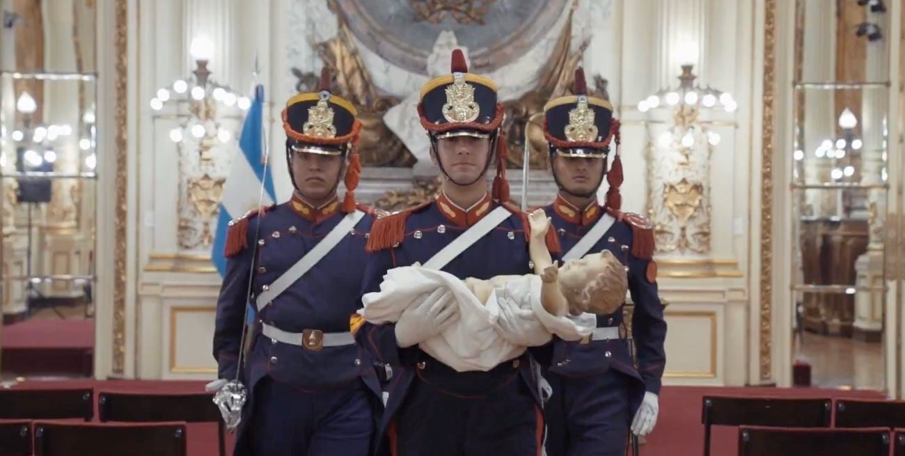 El video navideño de la Casa Rosada trasladando al Niño Jesús