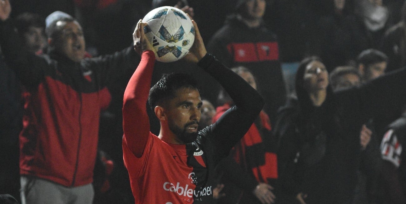 Colón giró a FIFA lo de Espínola y paga aguinaldos: ¡500 lucas verdes!