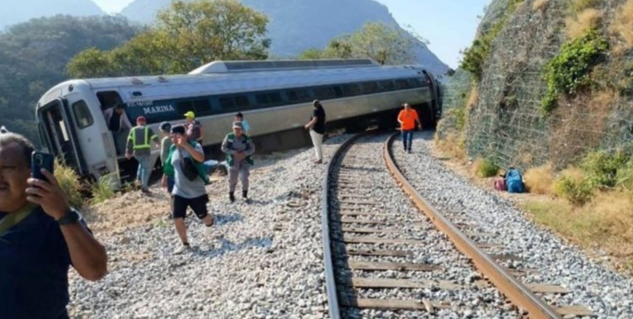 Se descarriló el tren interoceánico en México: reportan 13 muertos
