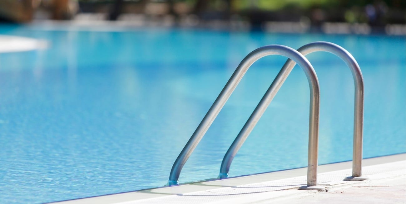 Murió una nena de 4 años en la pileta de un club en Quilmes