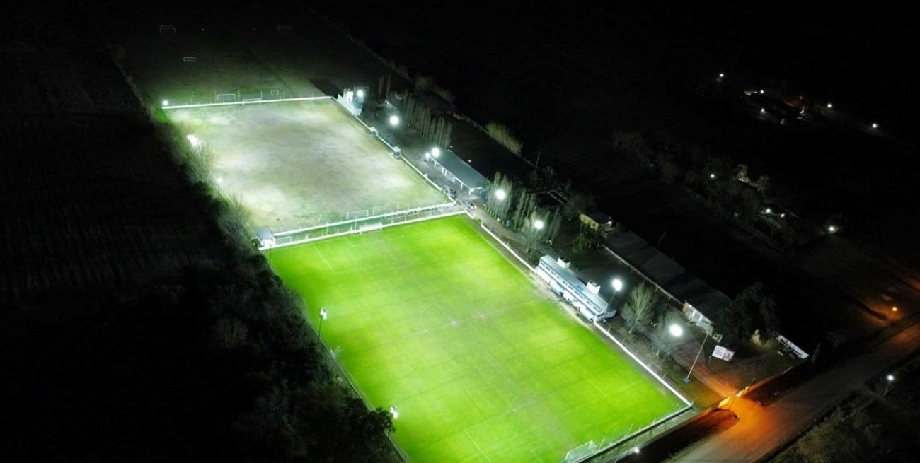 Balance ordenado y números en verde en la Casa Madre del fútbol regional