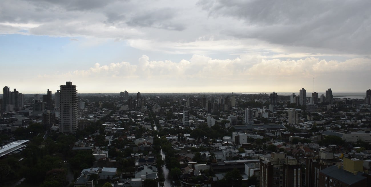 Lunes con pronóstico de lluvia en la ciudad de Santa Fe