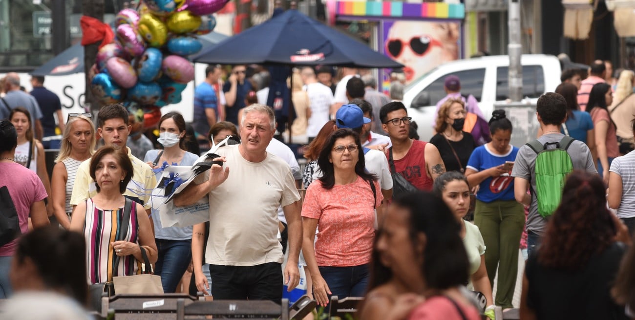 Santa Fe mantiene un perfil productivo concentrado en los servicios y el comercio