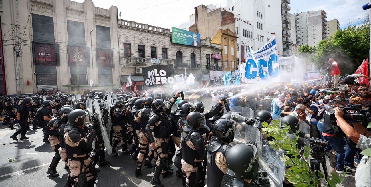La Justicia anuló el protocolo antipiquetes impulsado por Patricia Bullrich
