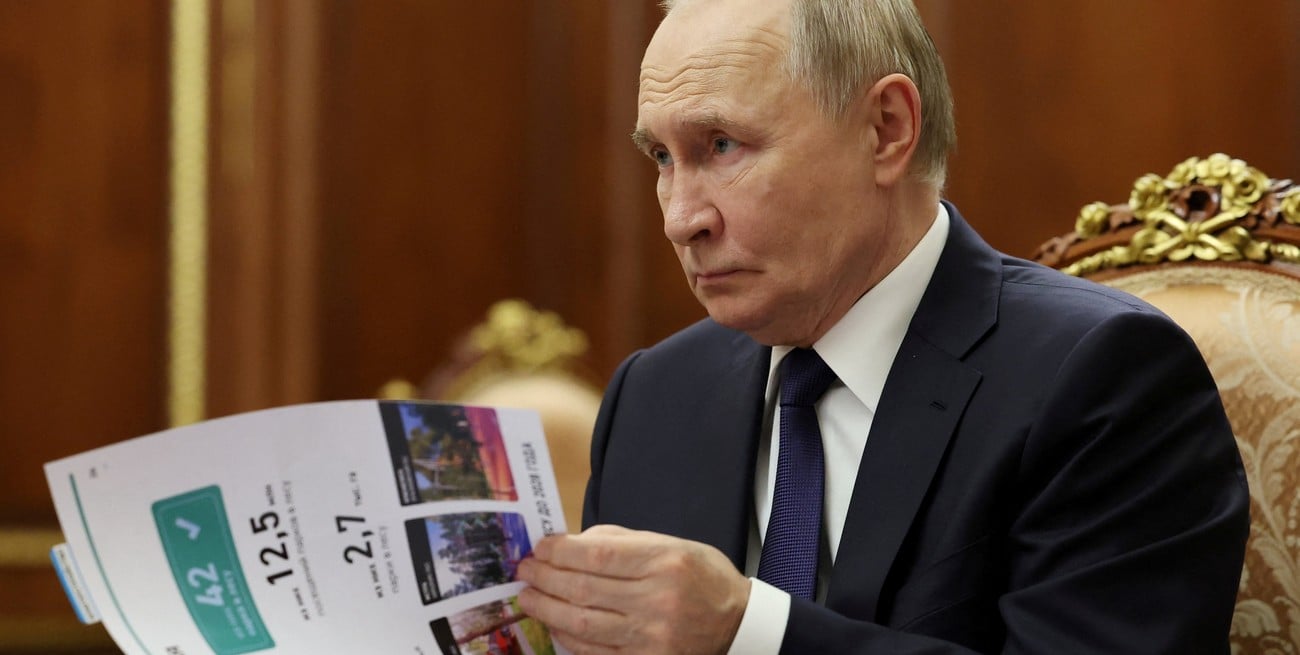 Rusia acusa a Ucrania de atacar con drones la residencia de Putin y promete represalias