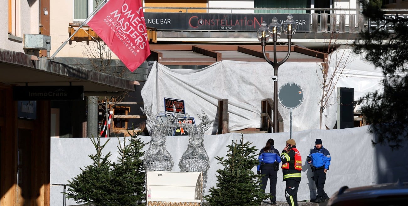 Incendio y explosión en una estación de esquí de Suiza: decenas de muertos y más de 100 heridos
