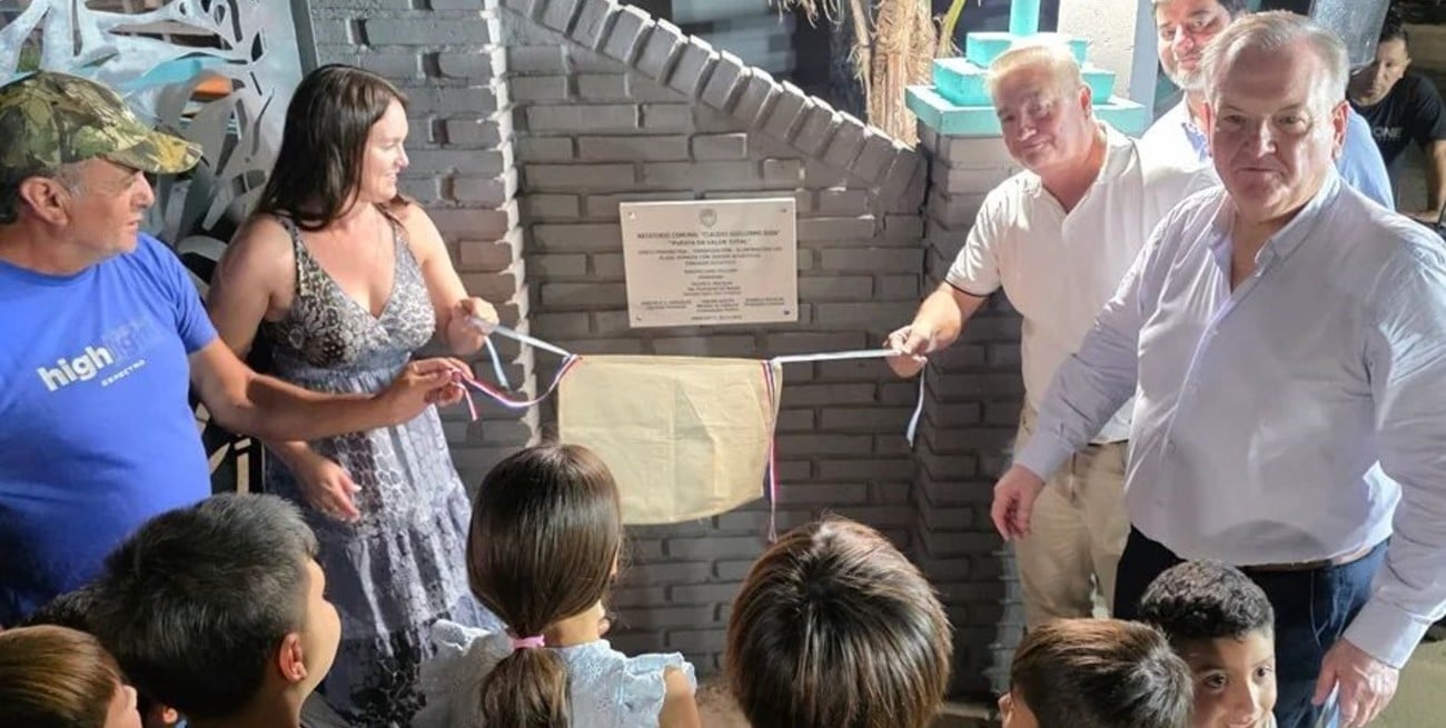 Más infraestructura y turismo local: inauguraron el natatorio comunal de Ambrosetti