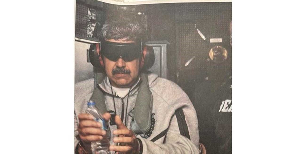 La foto de Nicolás Maduro detenido rumbo a Estados Unidos