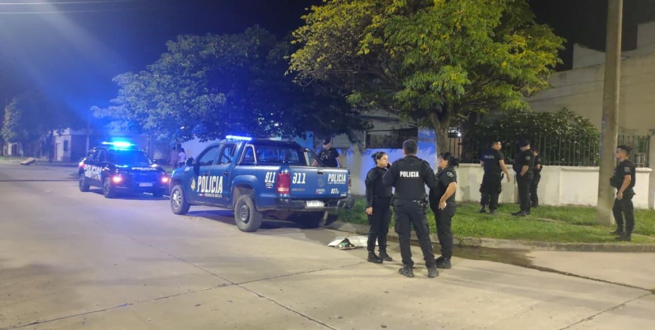 Continúa en grave estado el hombre baleado en barrio María Selva 