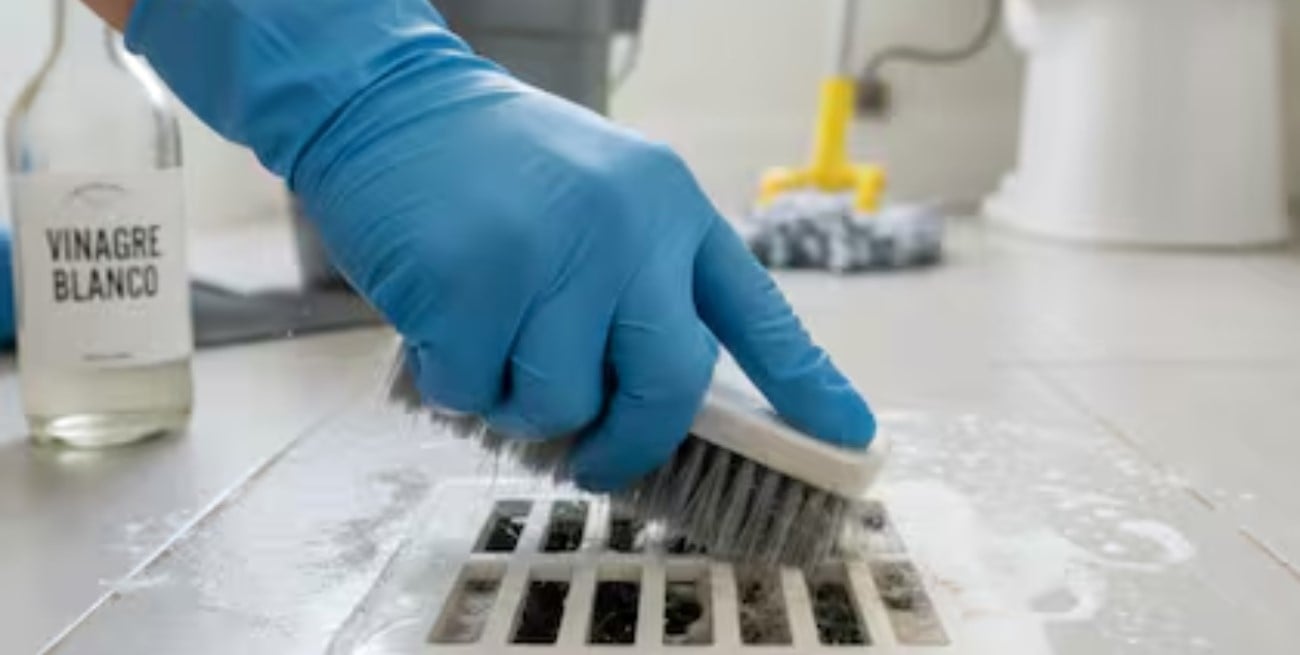 Cómo limpiar las rejillas de la casa con vinagre blanco: guía práctica y eficaz