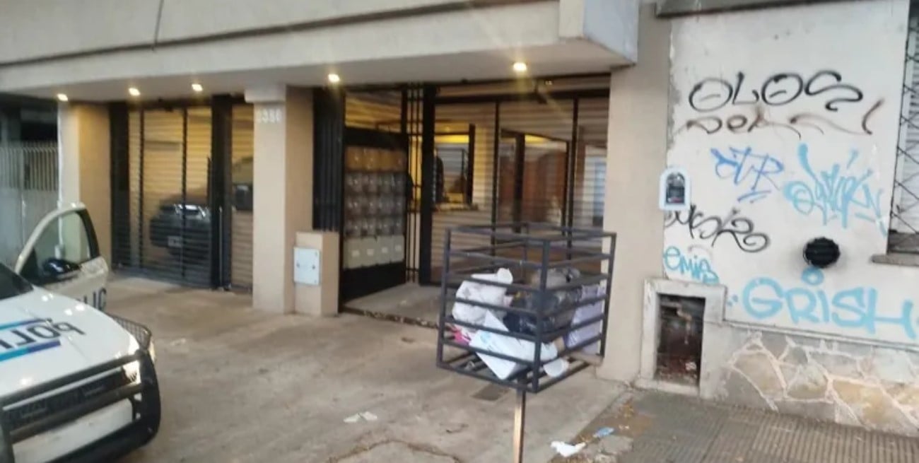 Investigan el abandono de una bebé hallada en la basura en el conurbano bonaerense