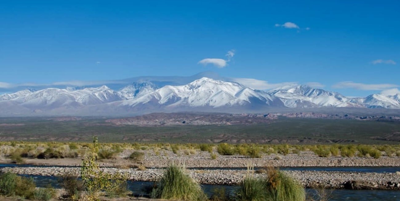 Un fuerte sismo sacudió a San Juan y se sintió en varias provincias