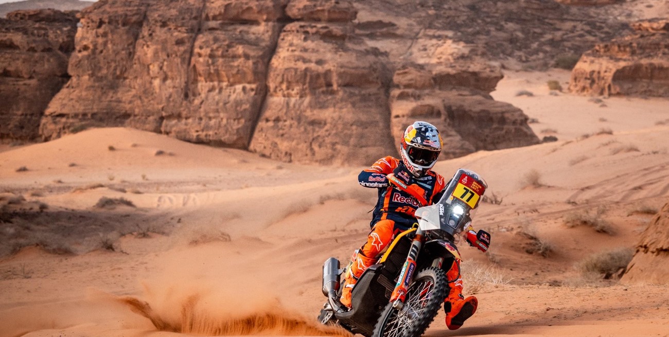 Luciano Benavides ganó la quinta etapa del Dakar y achicó diferencias