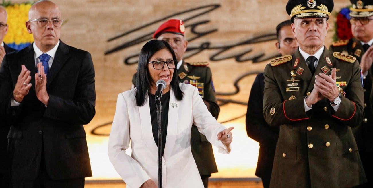 Transición en Venezuela: Delcy Rodríguez libera opositores y busca apoyo internacional