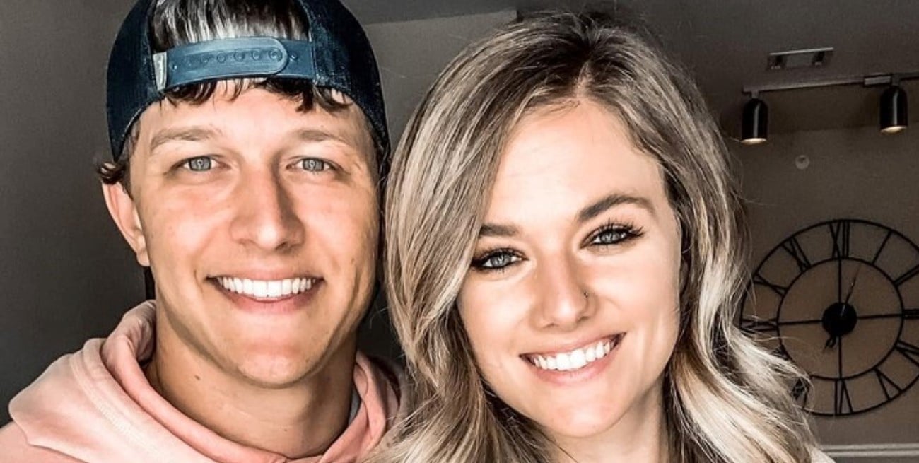 Una pareja de influencers estafó a 40 familias con falsas remodelaciones y robó casi cinco millones de dólares