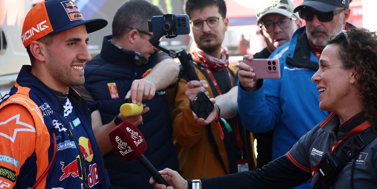 Benavides impone su ritmo en el Dakar y se adueña del liderazgo en motos