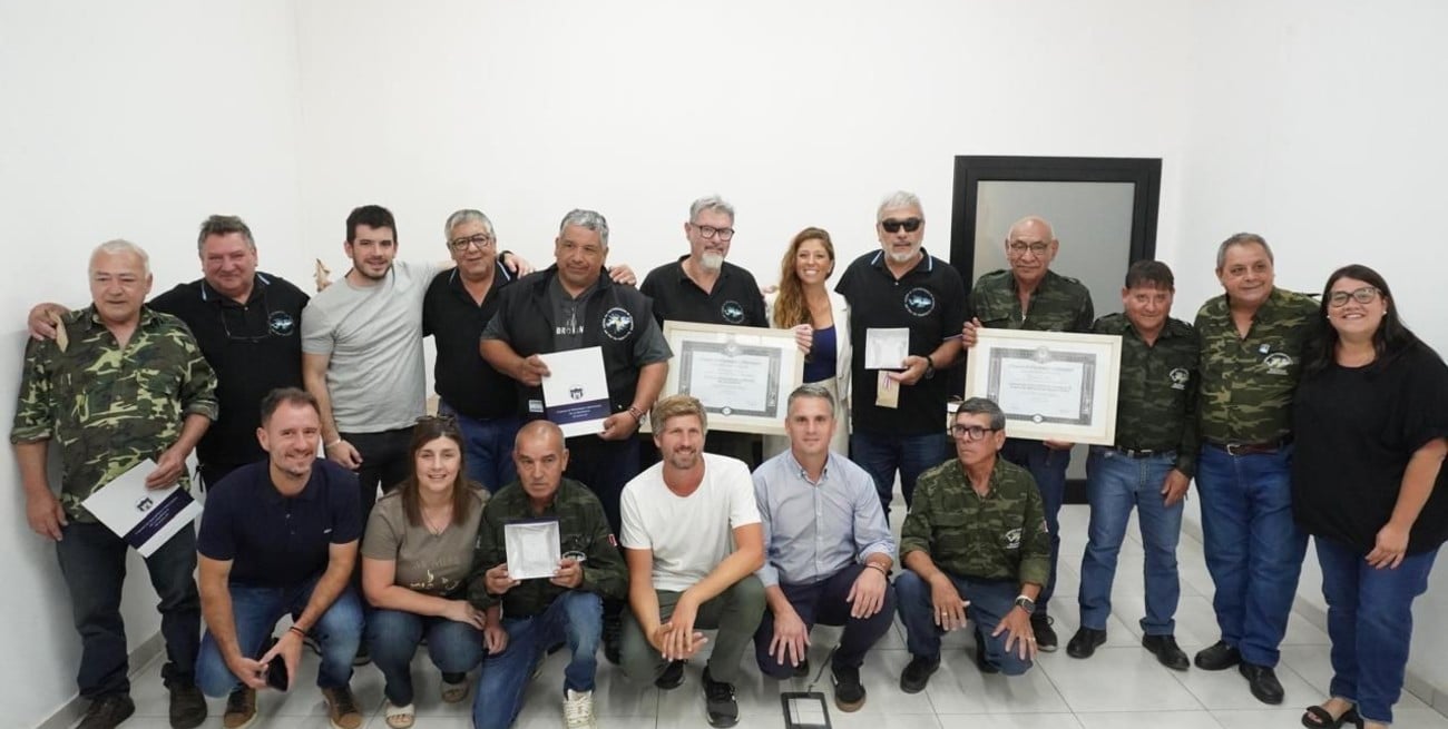 Galnares entregó en Venado Tuerto la distinción "Raúl Alfonsín" a veteranos de Malvinas

