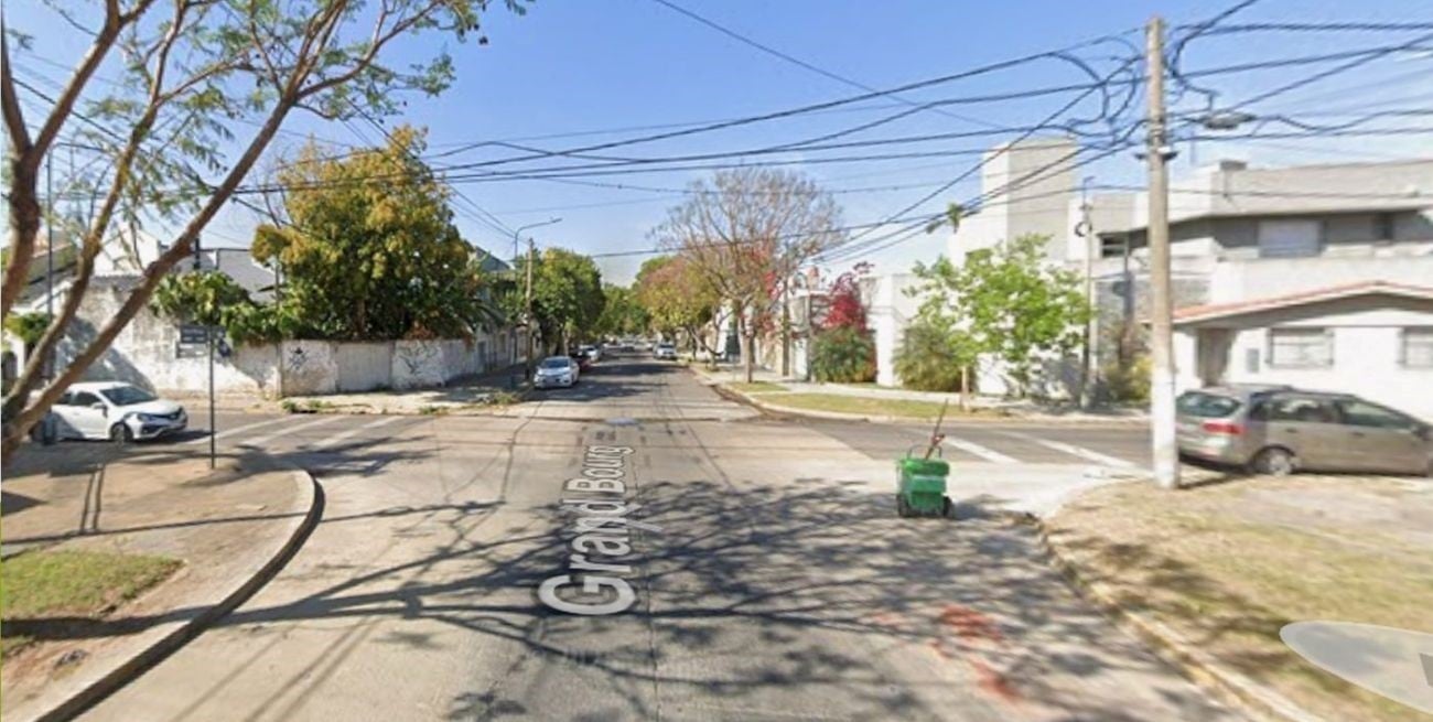 Robo "piraña" en barrio Siete Jefes: los gritos de una niñera pusieron en fuga a diez delincuentes