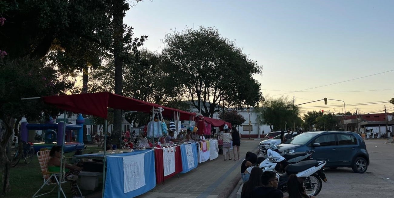 "Recreo 26" reunió a vecinos  de San Javier y a turistas en la Plaza San Martín