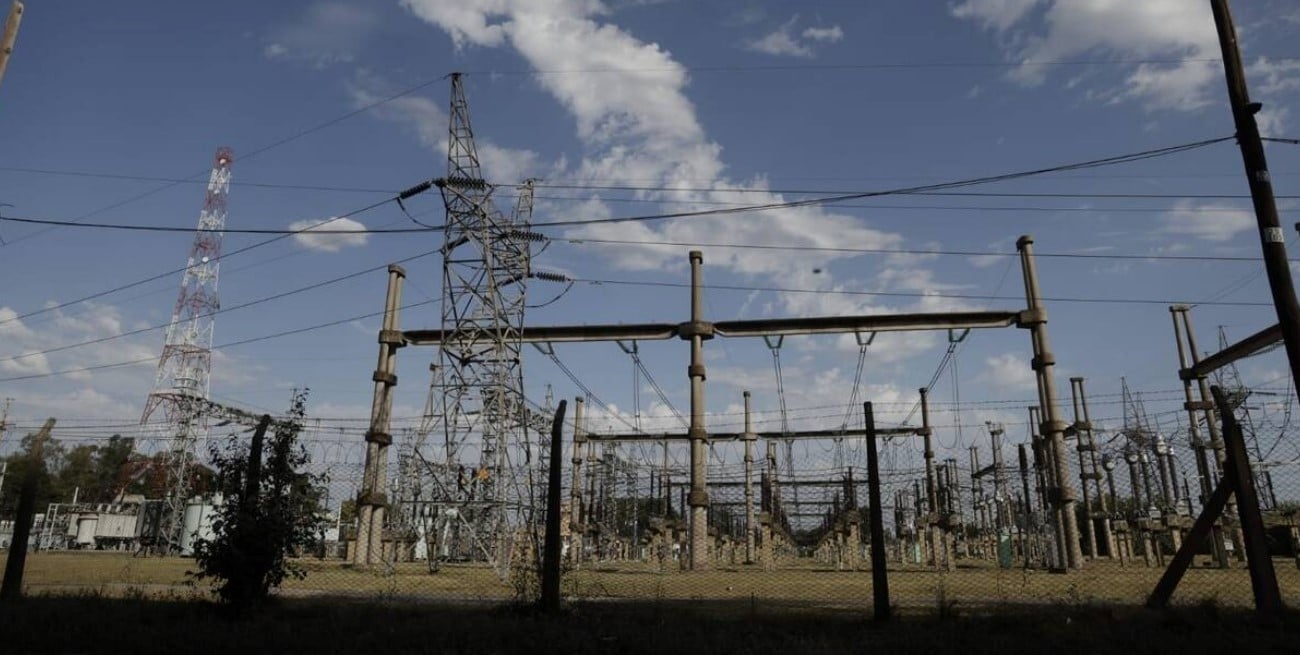 Apagón en el AMBA: una falla en Morón dejó sin luz a 800 mil usuarios y se repuso por etapas
